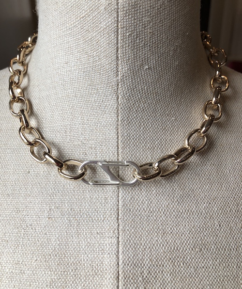 Collar style gold plated rollo chain with brushed silver double S-hook clasp.
